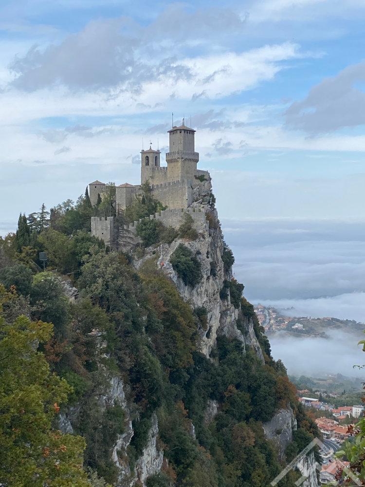 1. Monte Titano torni yksi kakkostornilta
