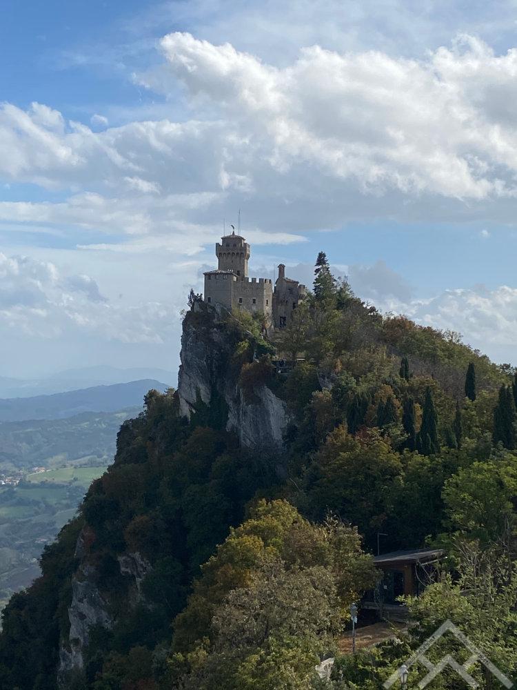 2. Monte Titano torni kaksi ykköstornilta